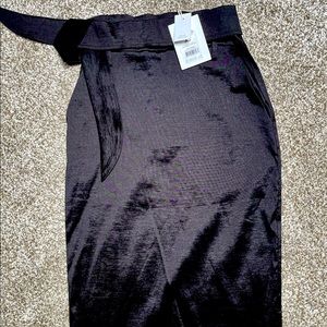 High waist black pencil skirt